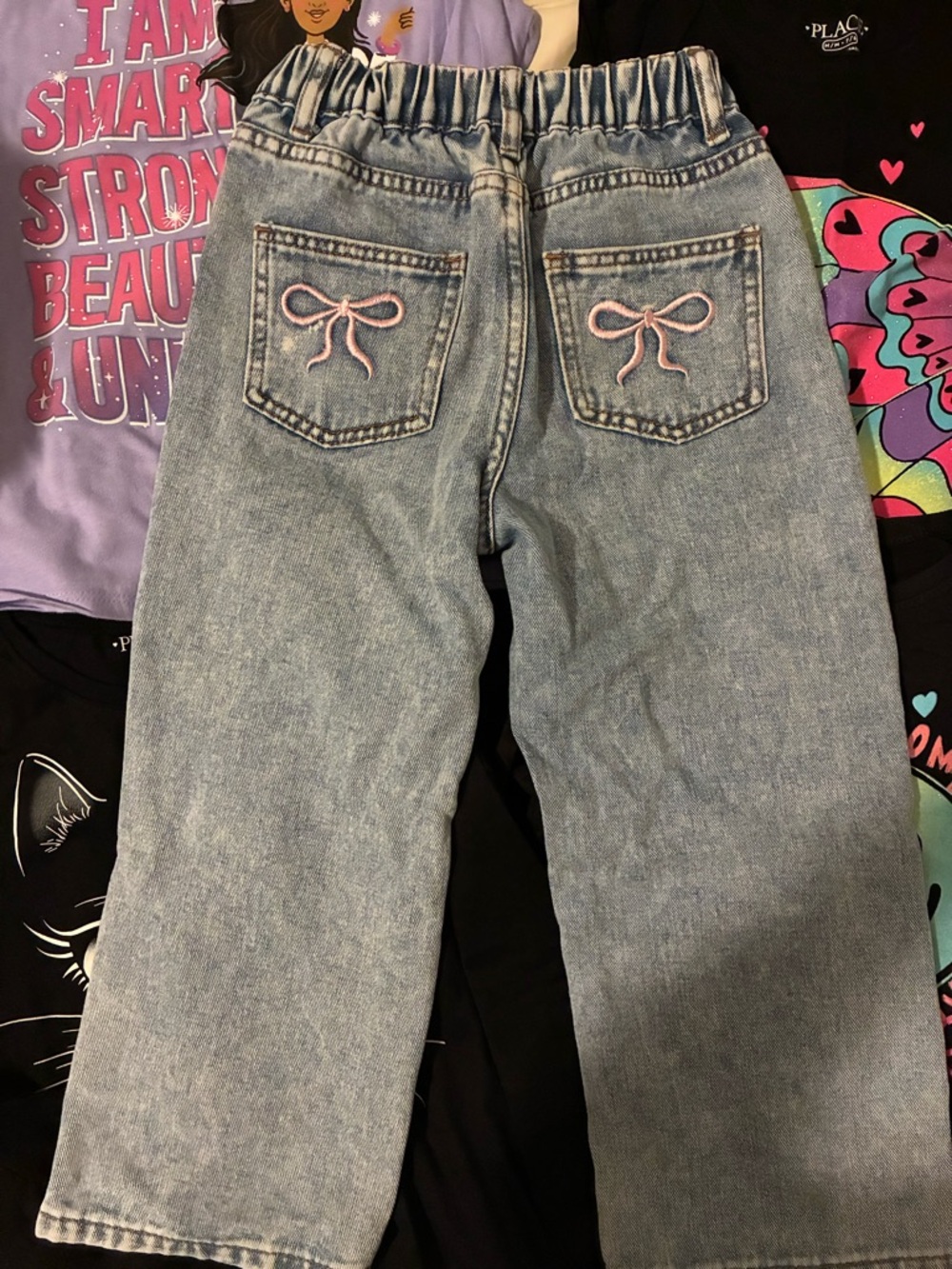 Girls' Light Wash Denim Jeans with Pink Bow Pockets/Children’s place shirts new